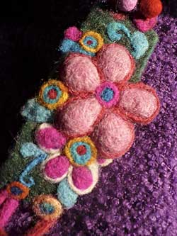 Bracciale  in lana cardata